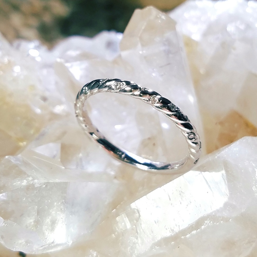 BNIB Dainty Diamond Band
